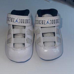 Jordan crib shoe soft bottom